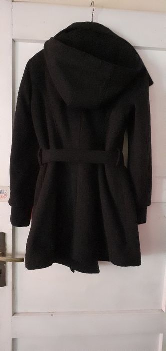 Топли палта р-р М по 25лв