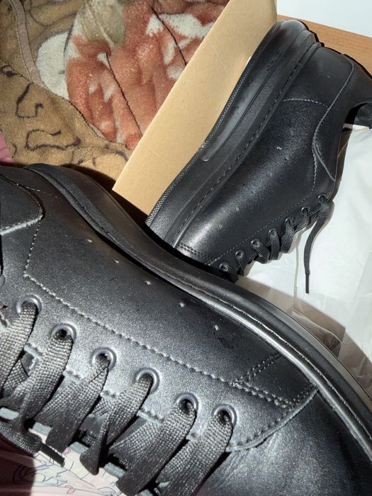 Pantofi piele,noi