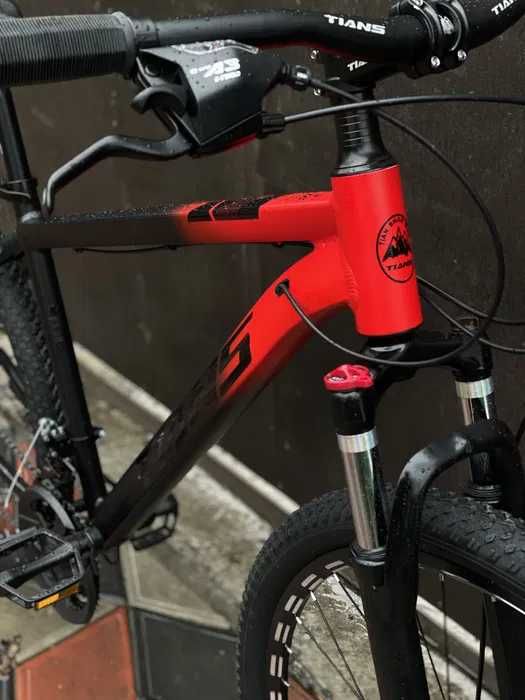 Ол әйелімен жыныстық қатынасқа түскенін видеоға түсіріп алған.