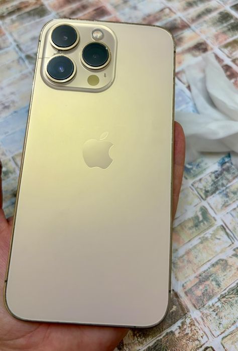 iPhone 13 Pro – baterie 100% – perfect funcțional – citește descrierea