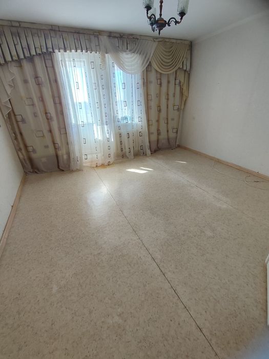 Продается 4-комн (9-41, 7 эт)