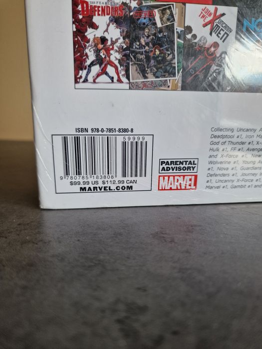 Чисто нов Омнибус Marvel