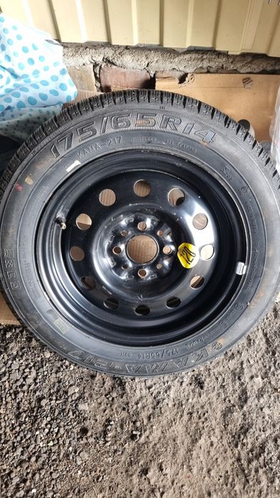 Продам запаскау от Лада Гранта