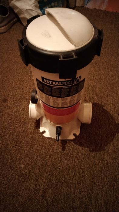 Дозатор для босейна новый.