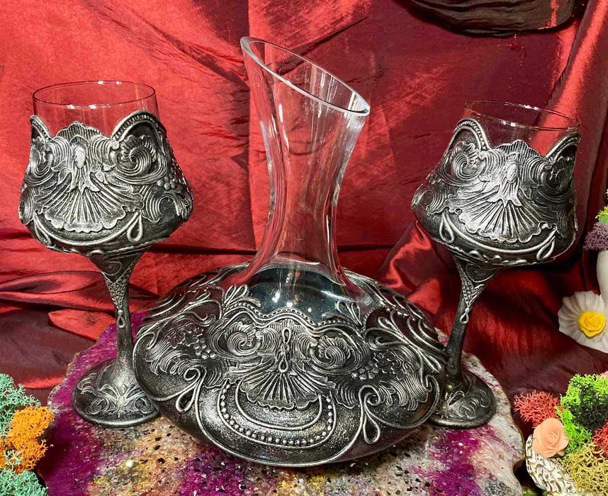 Декантер с две чаши в сребро