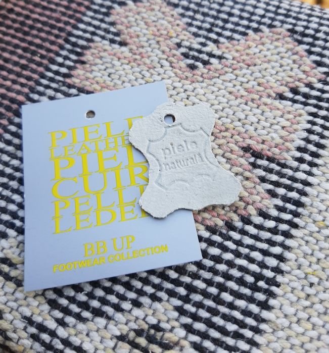 vând încălțăminte damă