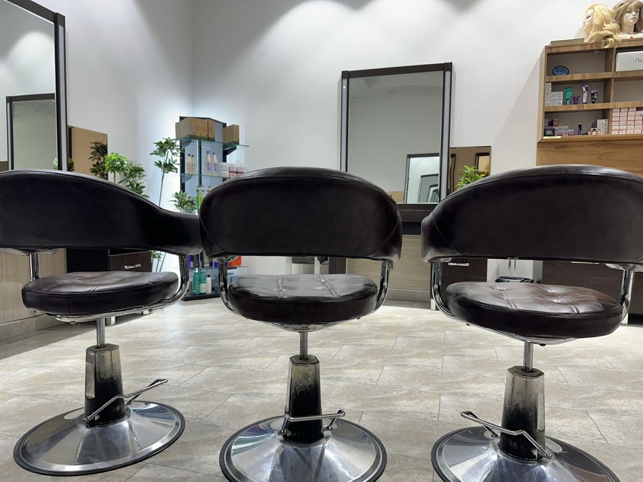 Парикмахерские кресла