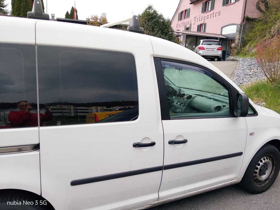 VOLKSWAGEN Caddy 2011 — imagine 3