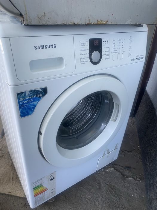 Продам стиральную машинку
