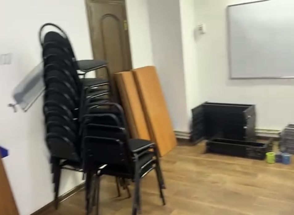 Парта орындық,стулья,парты