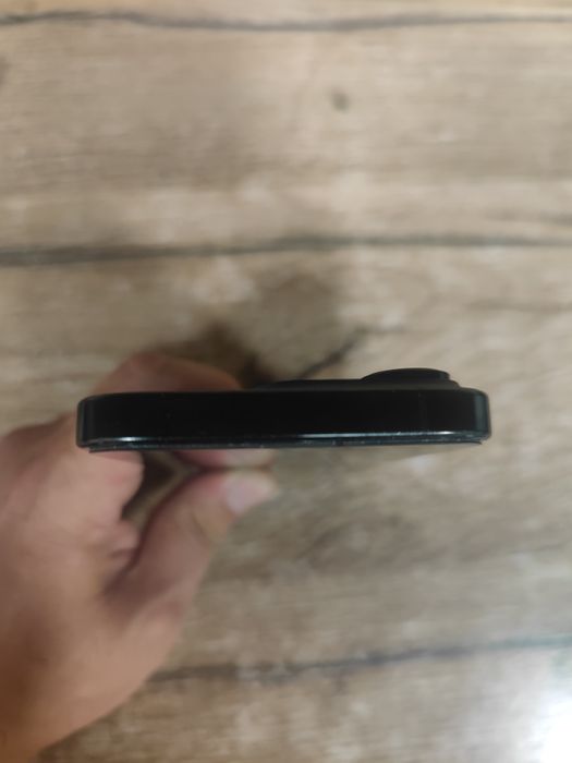 iPhone 16 pro 128 gb