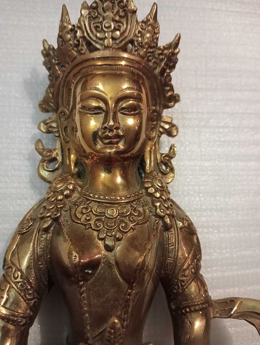 Бронзовая Статуэтка