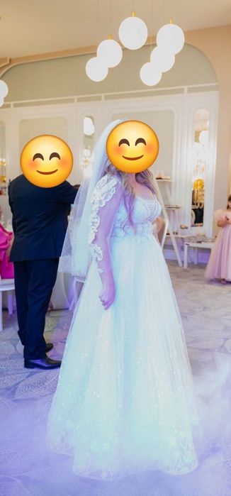 Rochie mireasa deosebita marime L
