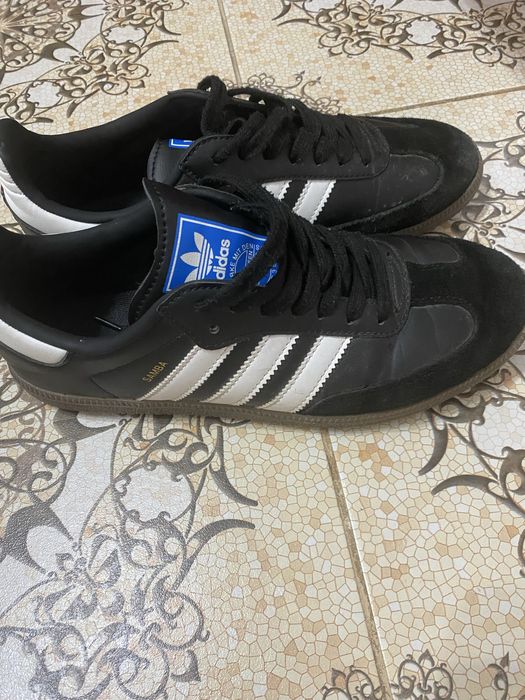 Продам кроссовки мужские