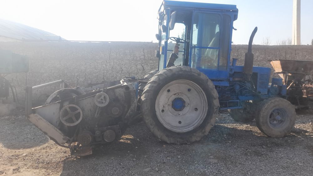Беда урадиган трактор сотилади