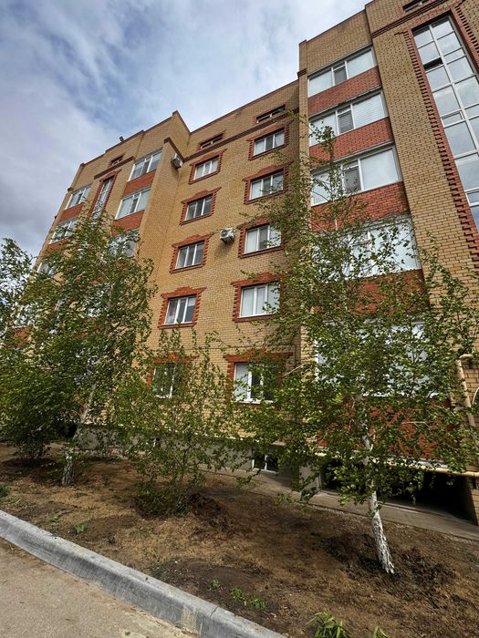 Продам 2х комн кв Батыс ЖК Алем