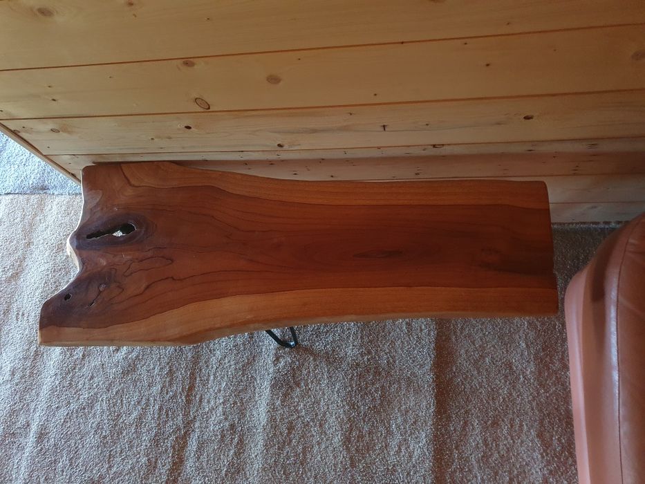 Măsuță din lemn !