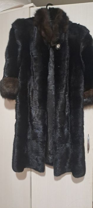 Норковая шуба новая,  продам.
