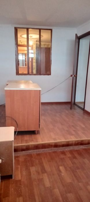 4 комнатная квартира 100кв²