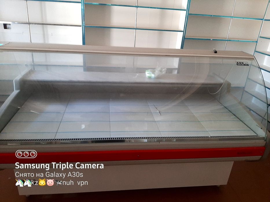 Vetrina xaladinik Azn