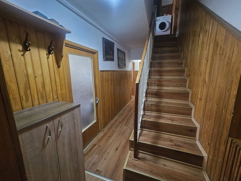 Apartament 3 camere de vânzare – 70 mp | Central | Vedere spre Parcul Central | 3 balcoane | Turnu Măgurele