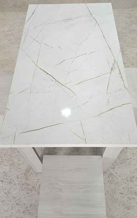 Стол обеденный/кухонный