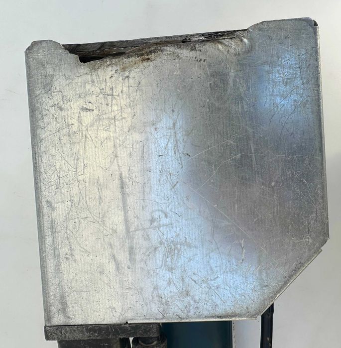 BEpo FFS 150S -Професионална машина за подрязване на рамки на прозорци