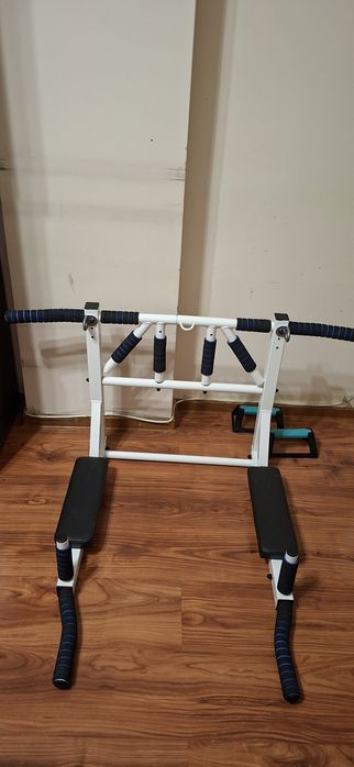 Турник и брусья,два в одном