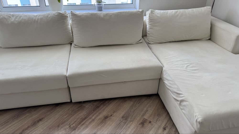 Диван айвори с лежаком