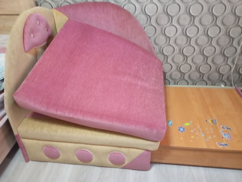 Кровать диван срочно