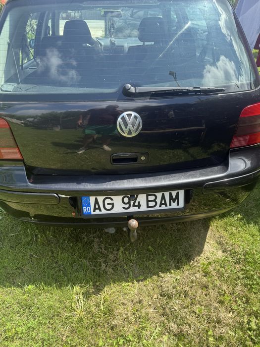 Volkswagen Golf 4 1.6 16V Benzină – 2002 – AC funcțional