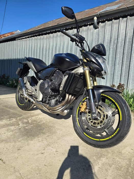 Motocicletă Honda Hornet, an 2007, 27k km