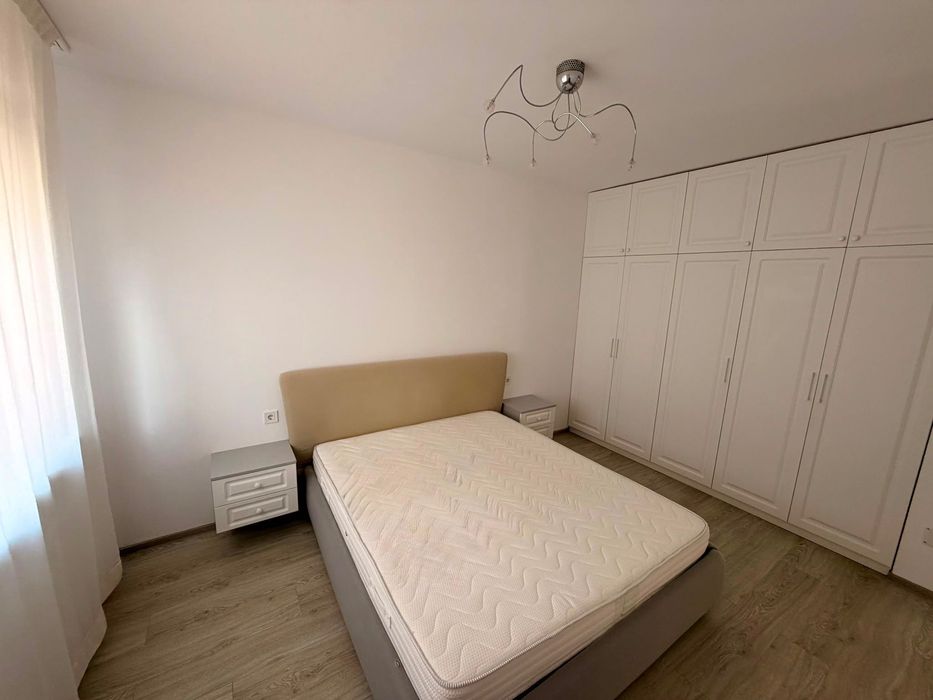 De Închiriat - Apartament 2 Camere Cetate