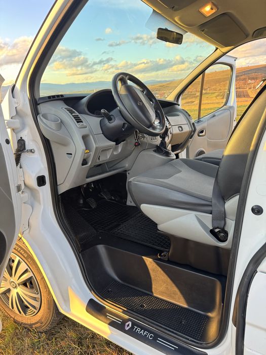 Reanult Trafic Passanger 2012