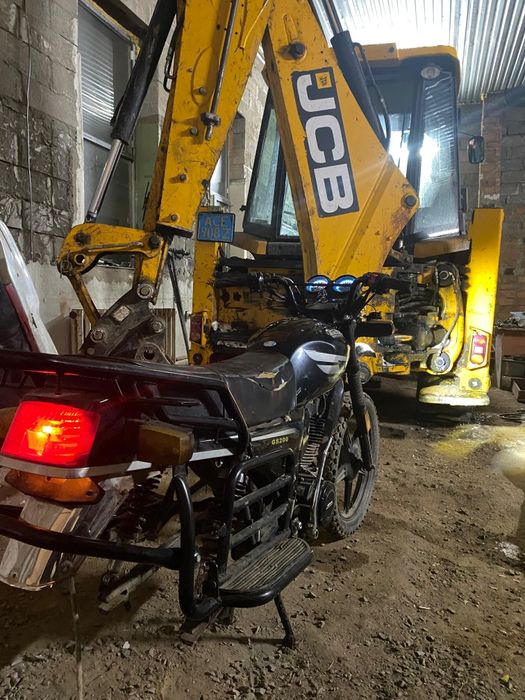 Мотоцикл GSX suzuki жсх