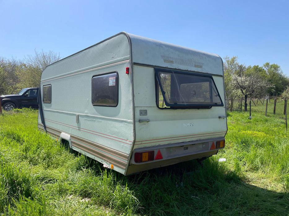 Продавам каравана