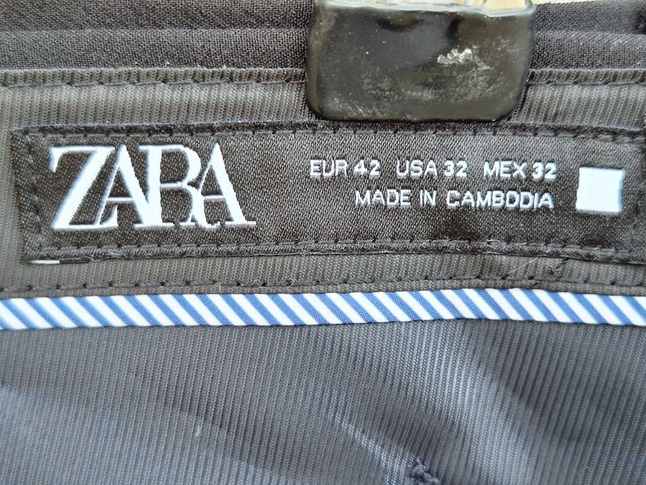 **Zara Black | talie 88 cm | pantaloni sport, barbat | 42 | M