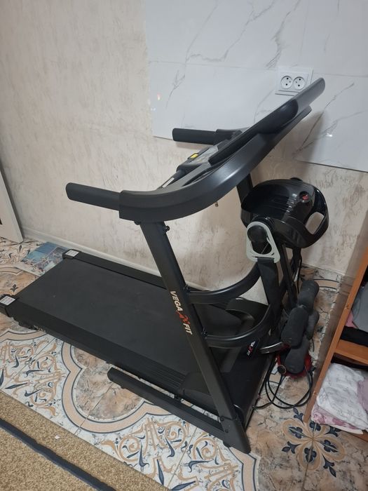 Беговая дорожка.