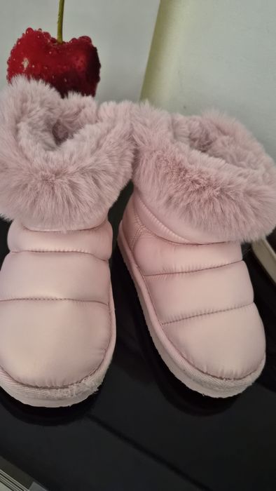 Зимни боти UGG and H&М 28номер
