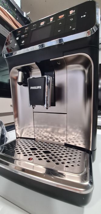 Кафеавтомат Phillips HD5447/90 Като Нов!