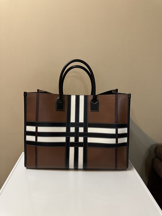 Сумка Burberry Tote оригинал