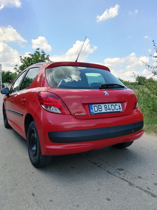 PEUGEOT 207 2011 — imagine 3