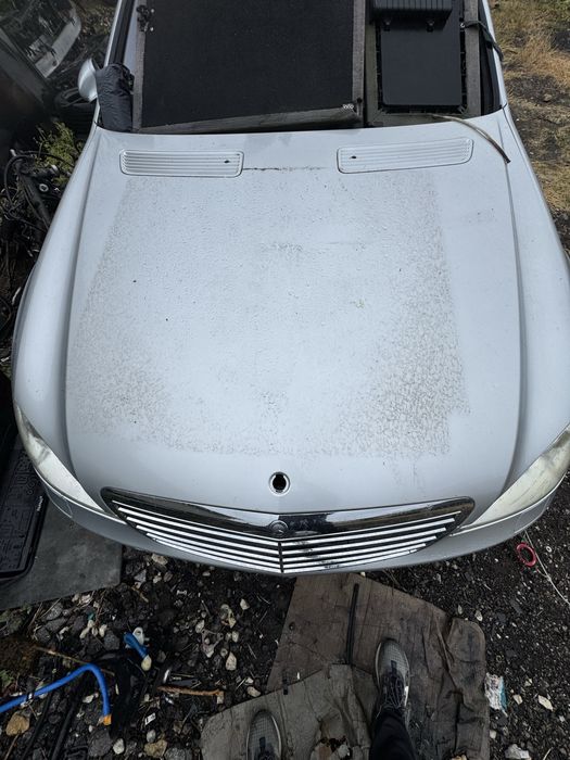 Преден капак за Mercedes S класа W221