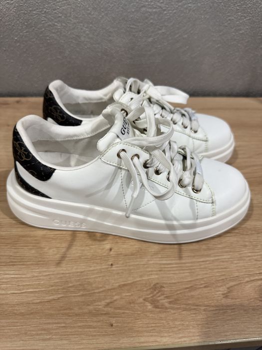 Sneakers guess albi