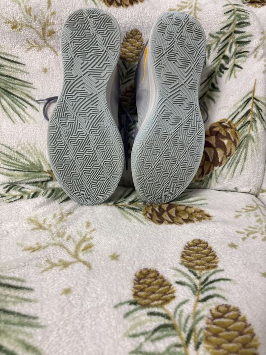 Vand adidasi freak 6