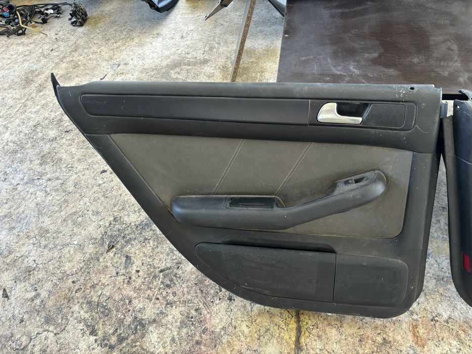 Audi A6 c5 кори за врати