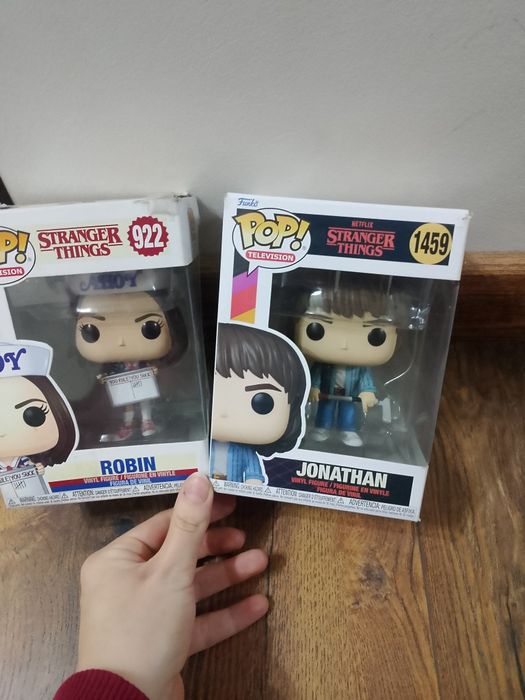 Продам fanko pop stranger things оригинал