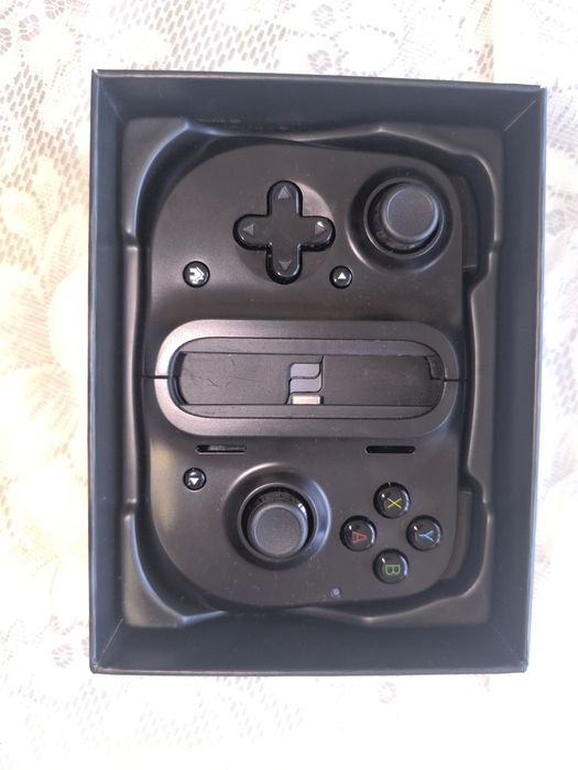 Razer Kishi controller