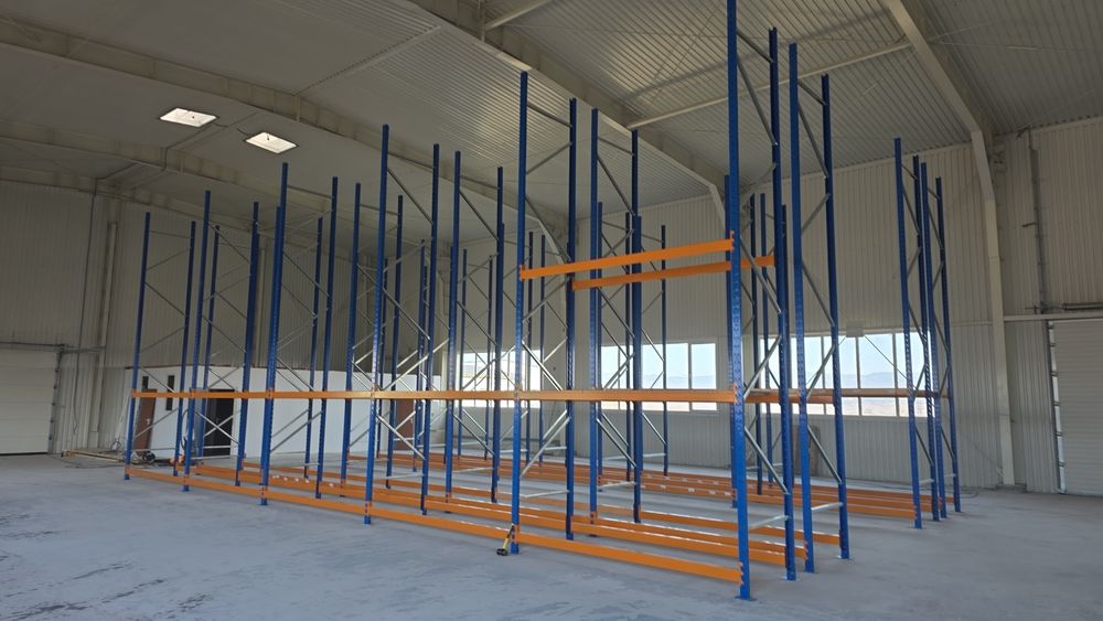 Rafturi pentru euro paleți second impecabile