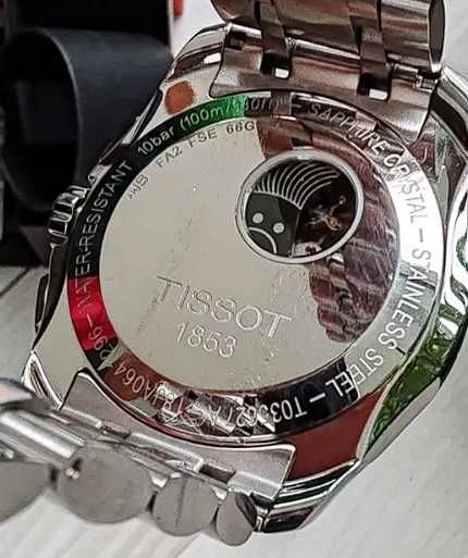 Tissot Couturier Automatic Chronograph - 43 mm